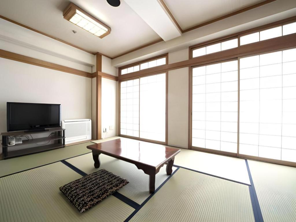 Royal Hotel Uohachi Toyota  Bagian luar foto