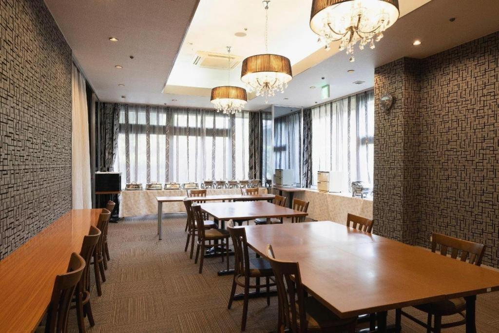 Royal Hotel Uohachi Toyota  Bagian luar foto